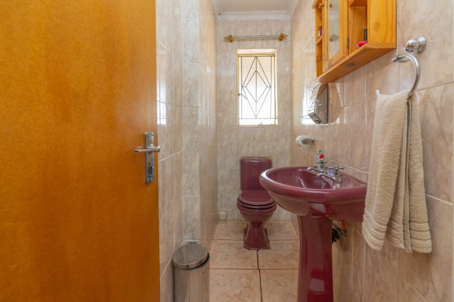 3 Bedroom Property for Sale in Steenwerp Free State